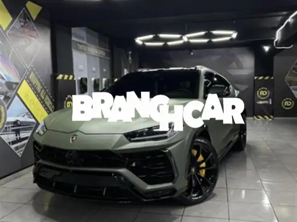 URUS LAMBORGHINI