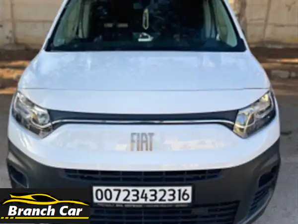 Fiat Doblo 2023 italien