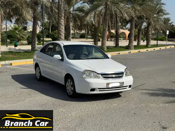 chevrolet optra ls 2011 (white) mileage 122350 km, basic option 4 cylinders, 1.6 l engine, 5 seats,