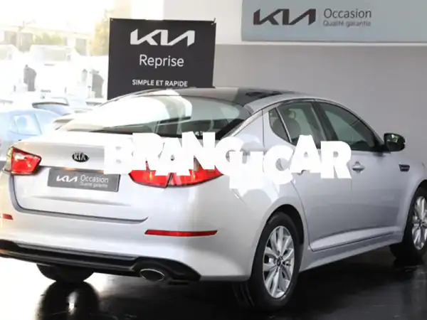 Kia Optima Essence Manuelle 2018 à Casablanca