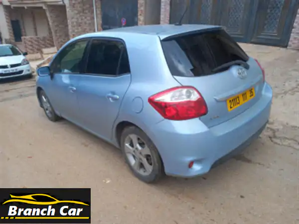 Toyota Auris 2011