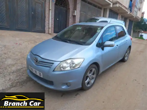 Toyota Auris 2011