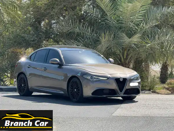 alfa romeo giulia 2018 (brown) mileage 86800 km, full option bluetooth, sensors, alloy wheel, ...