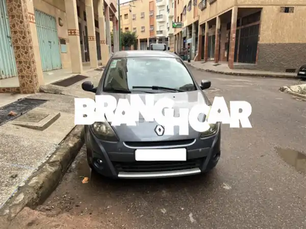 Renault Clio 3 Essence Manuelle 2012 à Casablanca