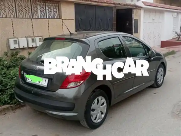 Peugeot 207 mzal jdida