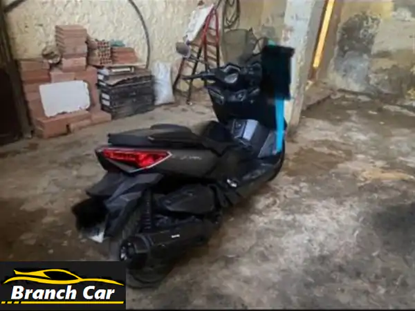 Yamaha Xmax Evoulis 400cc (2015) - فرصة ذهبية! دراجة نارية...