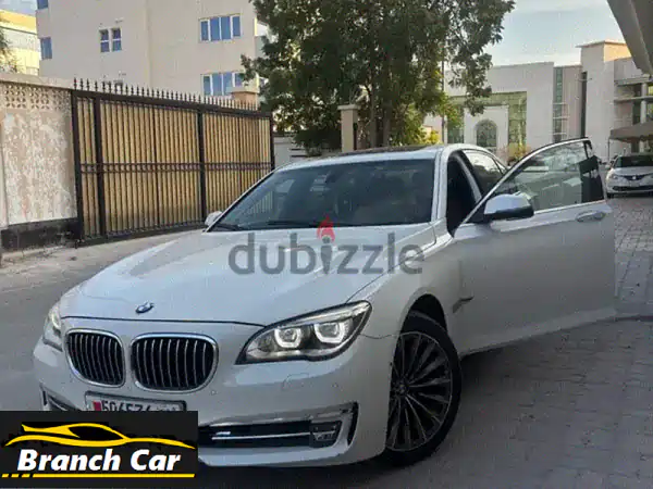 BMW 7 Series 2015 فل أوبشن - وكالة البحرين - ممشى 64 كم فقط!