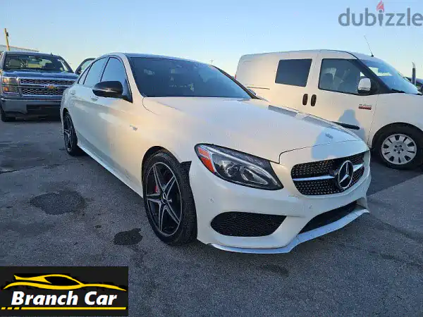 مرسيدس بنز C43 AMG 2017 بيضاء -  فرصة ذهبية!  (عداد 117,000 ميل)