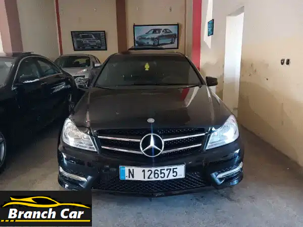 مرسيدس بنز C-Class 2012 - أناقة سوداء لا تُقاوم! ✨