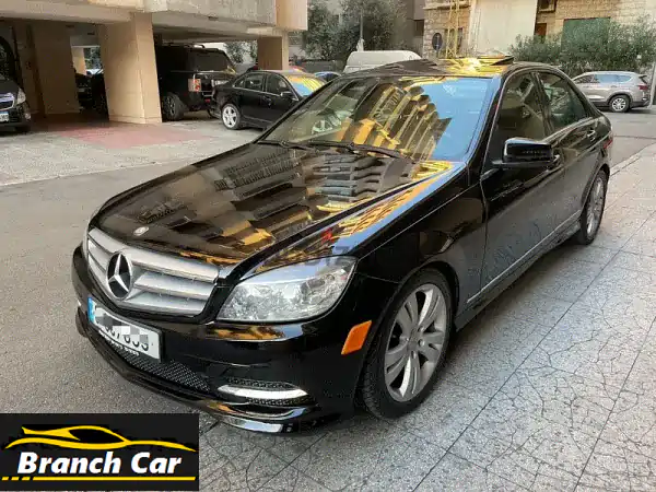 مرسيدس بنز C-Class 2011 بحالة ممتازة!  (قليلة...