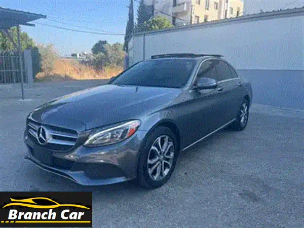 مرسيدس C300 4MATIC 2017 بحالة ممتازة - كاميرا بانورامية، شاشة كبيرة، رادار!