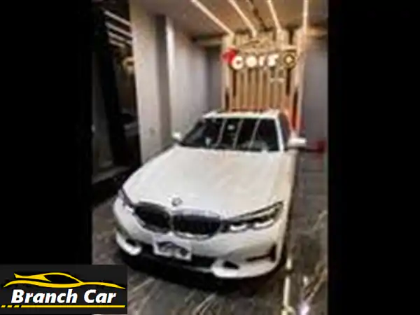 BMW 320 i LUXURY 2021