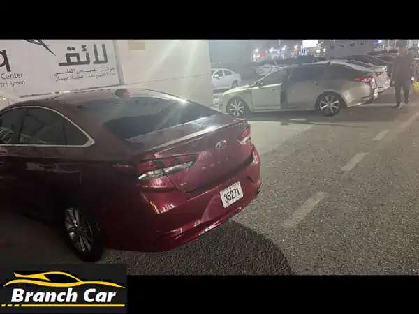 سيارة سوناتا 2018 نظيفة جدا موجودة في عجمان...