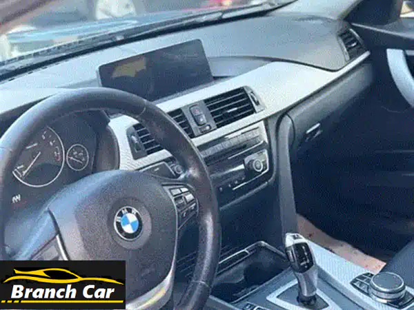 BMW 318 i 2018 Black
