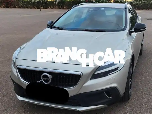 Volvo V40 Cross Country Diesel Automatique 2019