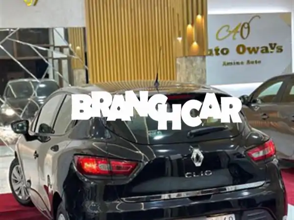 Renault Clio Essence Manuelle 2019 à Oujda