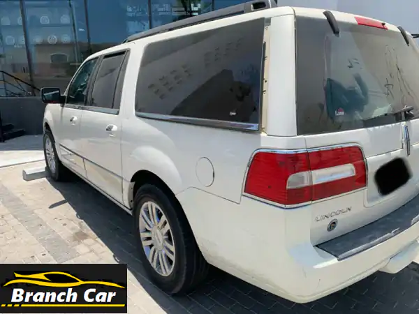 lincoln navigator 7 places gear good engine to check the car is shaking 415000 km 2007  2008