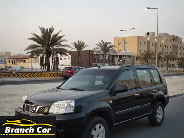 للبيع نيسان اكستريل موديل 2011 ماشي 190000 km