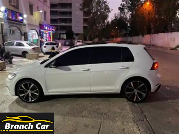 Volkswagen Golf 72018 Confortline