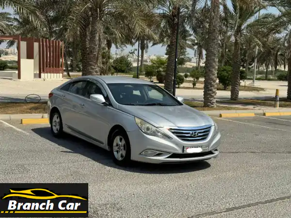 hyundai sonata 2014 (silver) mileage 97700 km, mid option alloy wheel, camera, cruise control, ...