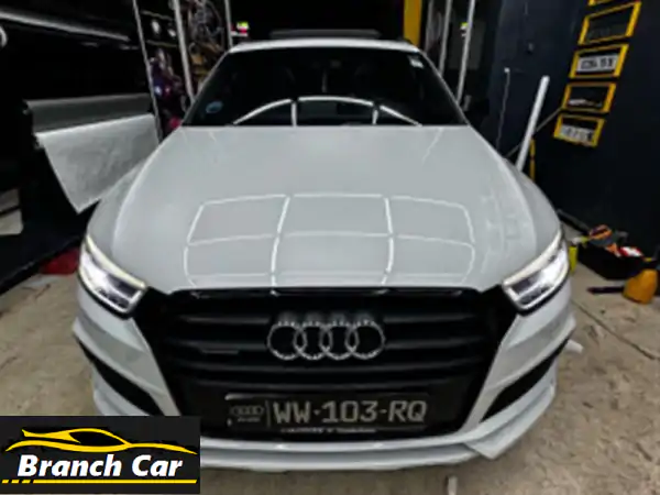 Audi Q32018 S Line compétition