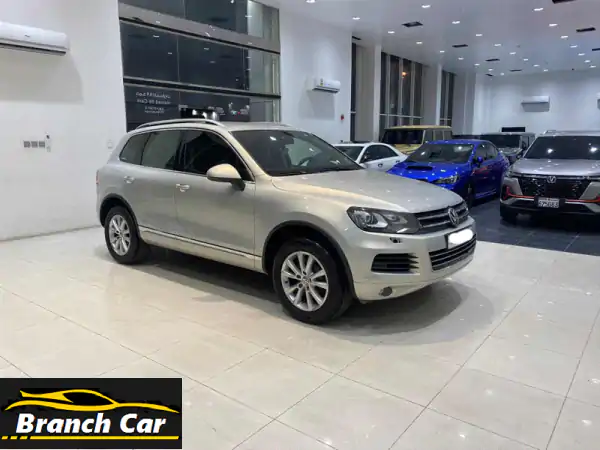 volkswagen touareg 2014 (gold) mileage 167500 km, mid option alloy wheel, sensors, camera, cruise ..