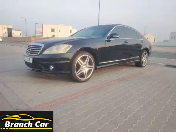 للبيع سيارة. نظيفة حق الأهل مرسيدس s350 خليجي الموديل...