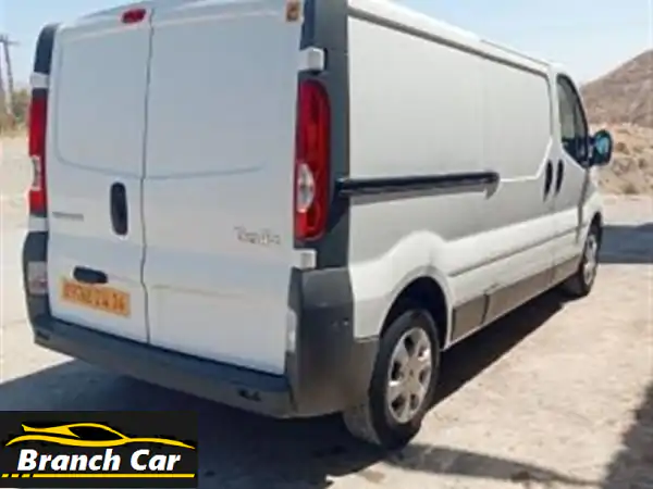 Renault trafiqeu 2014