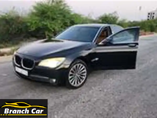 BMW 2010730 LI بي ام دبليو نظيف على الشرط (سفينة الصحراء)