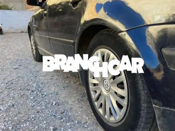 Volkswagen Passat Essence Manuelle 1997 à Nador