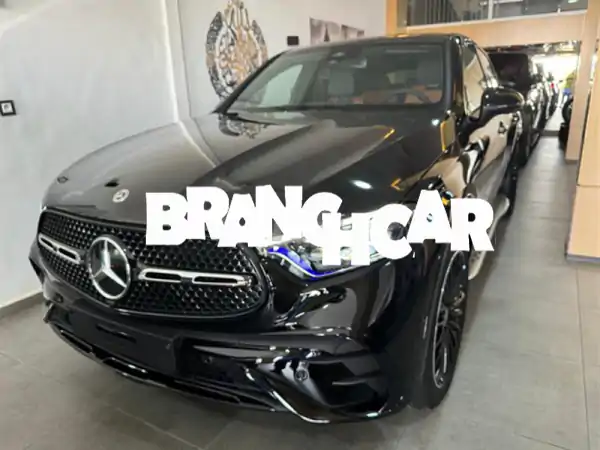 MercedesBenz GLC300 d pack AMG