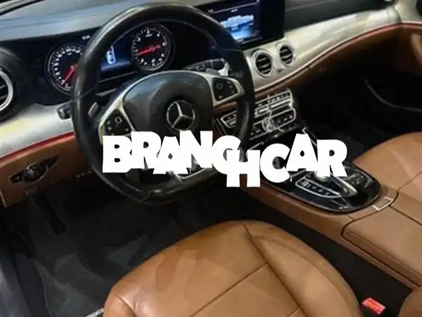مرسيدس بنز E-Class AMG 2018 ديزل - الفخامة والأداء بانتظارك! 85 ألف كم | Dresde Auto