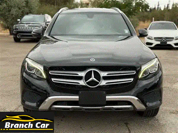 فرصة نادرة: مرسيدس GLC 2017 بيضاء نظيفة جداً | 55 ألف كم فقط! جاهزة للتسجيل برقم مميز في طرابلس.