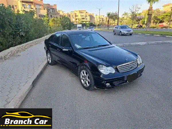 رفاهية ألمانية بامتياز: مرسيدس C180 موديل 2011 - فابريكة دواخل، صيانة توكيل ورخصة سنة!