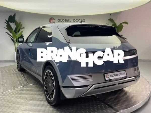 مستقبل القيادة بين يديك: هيونداي IONIQ 5 كهربائية 2023 أوتوماتيكية كالجديدة في كازا من GLOBAL OCCAZ