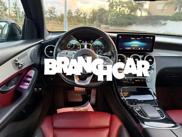 مرسيدس GLC 220 D ديزل 2020 للبيع | بانوراما، كاميرا 360، استبدال متاح