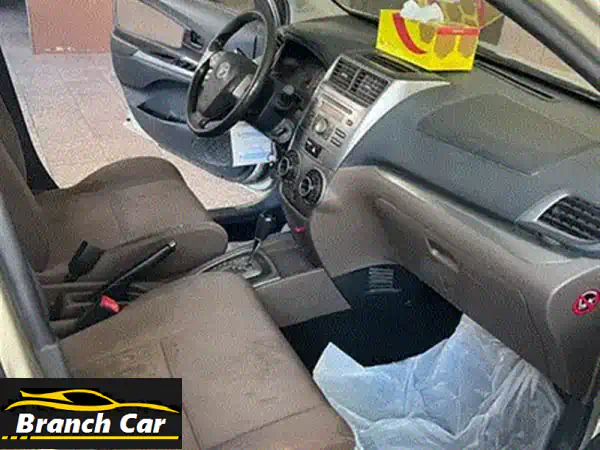 فرصة ذهبية: تويوتا برادو 2006 VX فضي - نظافة وكفاءة عالية للبيع!