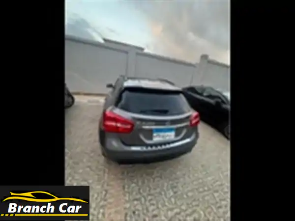 مرسيدس GLA 2015 للبيع: عفشة جديدة بالكامل | قيادة فاخرة وأداء موثوق به