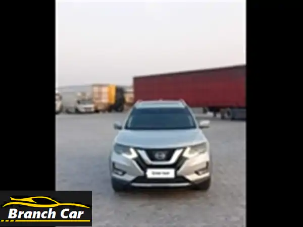 نيسان اكس-تريل 2018 للبيع دبي: SUV عائلية موثوقة -...