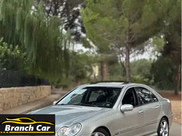 فرصة لا تعوض: مرسيدس CLC 350 سوداء 2009 – بانوراما، فخامة وأداء رياضي استثنائي!