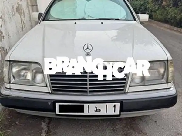 مرسيدس بنز 230 CE كوبيه 1992 الأسطورية W124: أناقة...