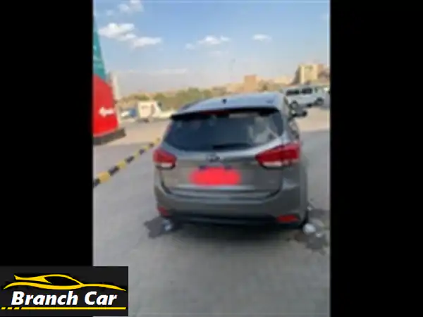 كيا كارينز 2014: سيارة العائلة 7 راكب فابريكا بالكامل (سقف مرشوش بالتوكيل) | كسوة ألماني فاخرة | حالة ممتازة
