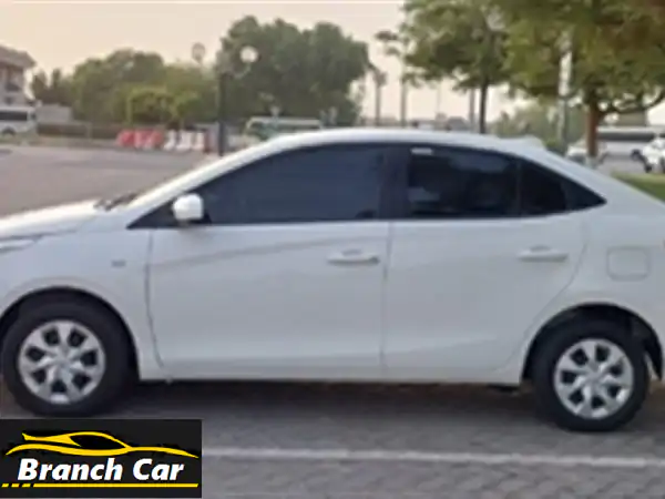 فرصة ذهبية في دبي: تويوتا ياريس 2022 بحالة...