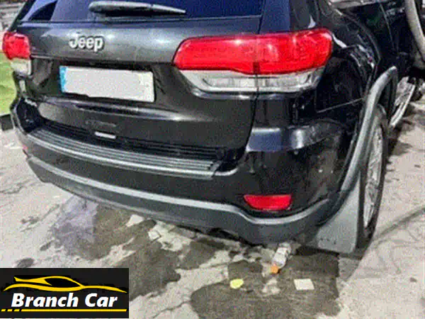 جيب جراند شيروكي 2014 للبيع: نظافة (Clean Carfax)، فخامة سوداء، أداء لا يُضاهى | مالكان فقط.