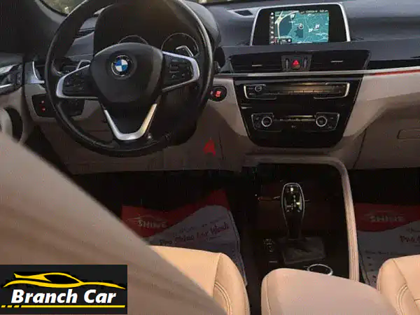 BMW X1 2019 sDrive 2.0i بانوراما | وكالة البحرين | 87 ألف كم فقط | فل أوبشن