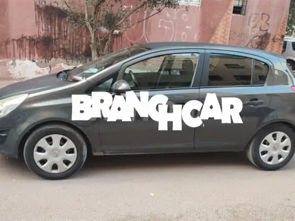 فرصة ذهبية: أوبل كورسا 2013 بنزين يدوية نظيفة...