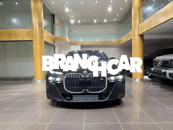 BMW 760e 2025 بالرباط: الفخامة الهجينة الجديدة بامتياز...