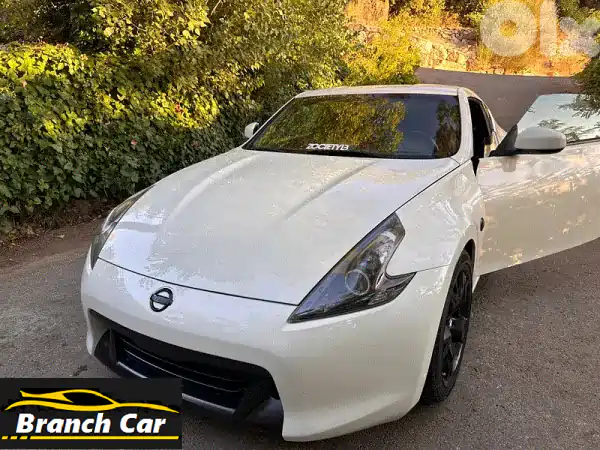 نيسان 370Z 2010 لؤلؤية فريدة: أداء أسطوري...