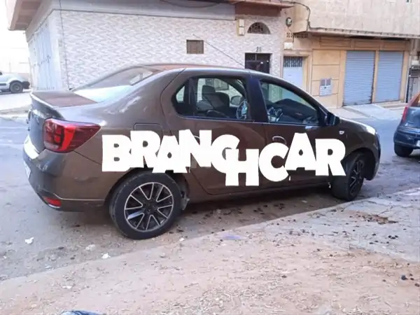 للبيع: داشيا لوغان ديزل 2018 يدوية - كاملة...