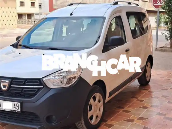 فرصة ذهبية في وجدة: داسيا دوكر ديزل 2019 يدوية...